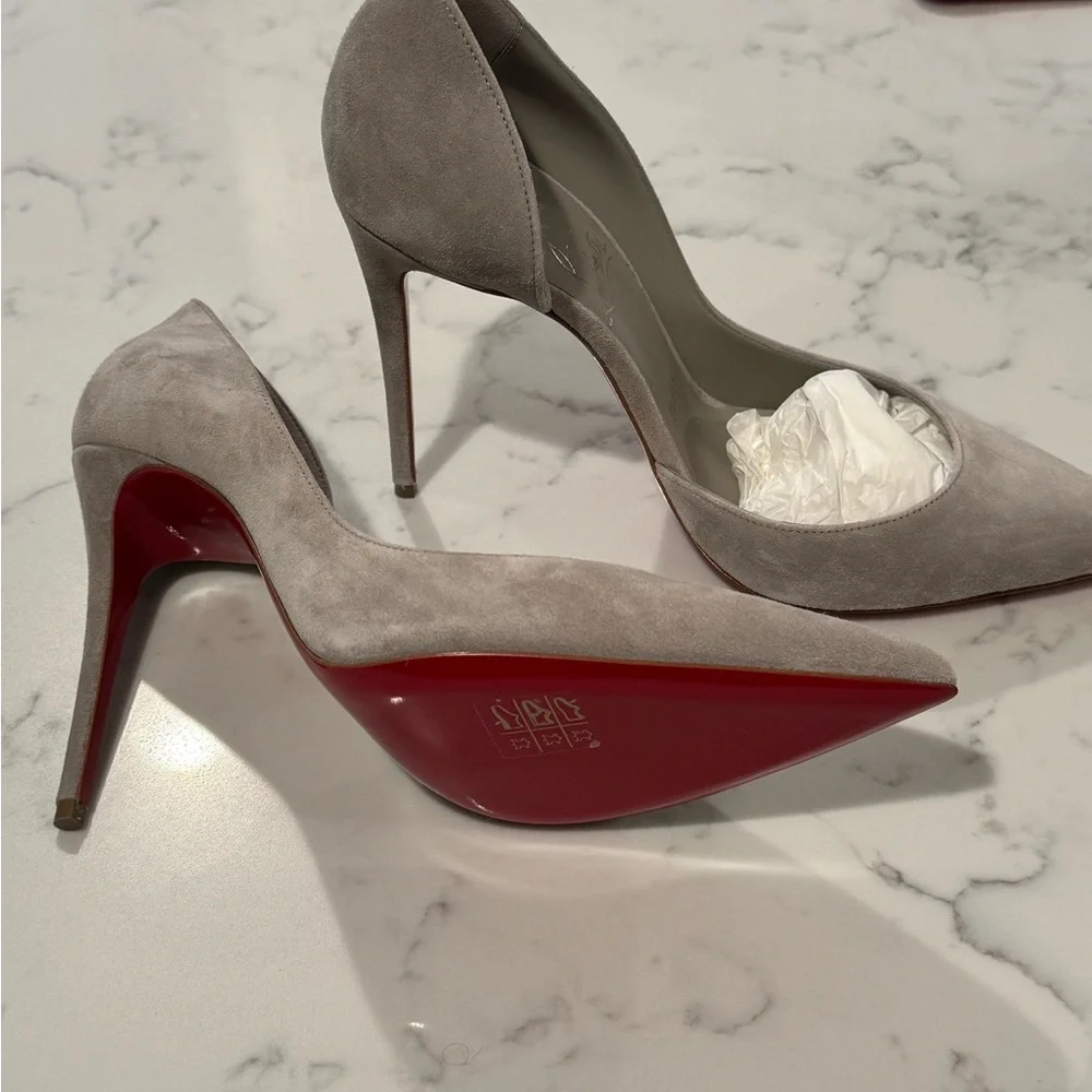 Christian Louboutin Irizia Grey Suede - Picture 3 of 6